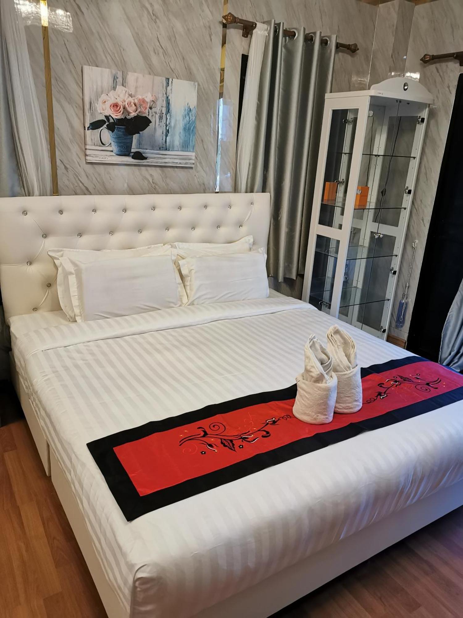 The Star Hotel Udon Thani Room photo